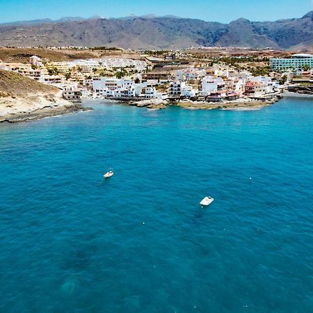 Hidalgos Hideaway - La Caleta Apartment Адехе Екстериор снимка