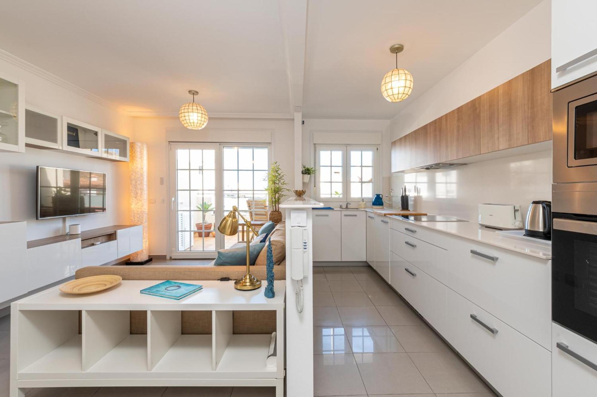 Hidalgos Hideaway - La Caleta Apartment Адехе Екстериор снимка