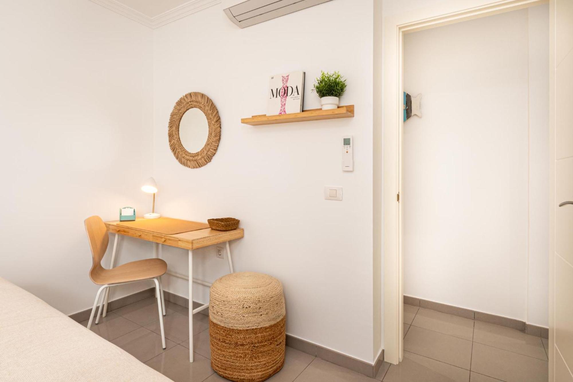 Hidalgos Hideaway - La Caleta Apartment Адехе Екстериор снимка
