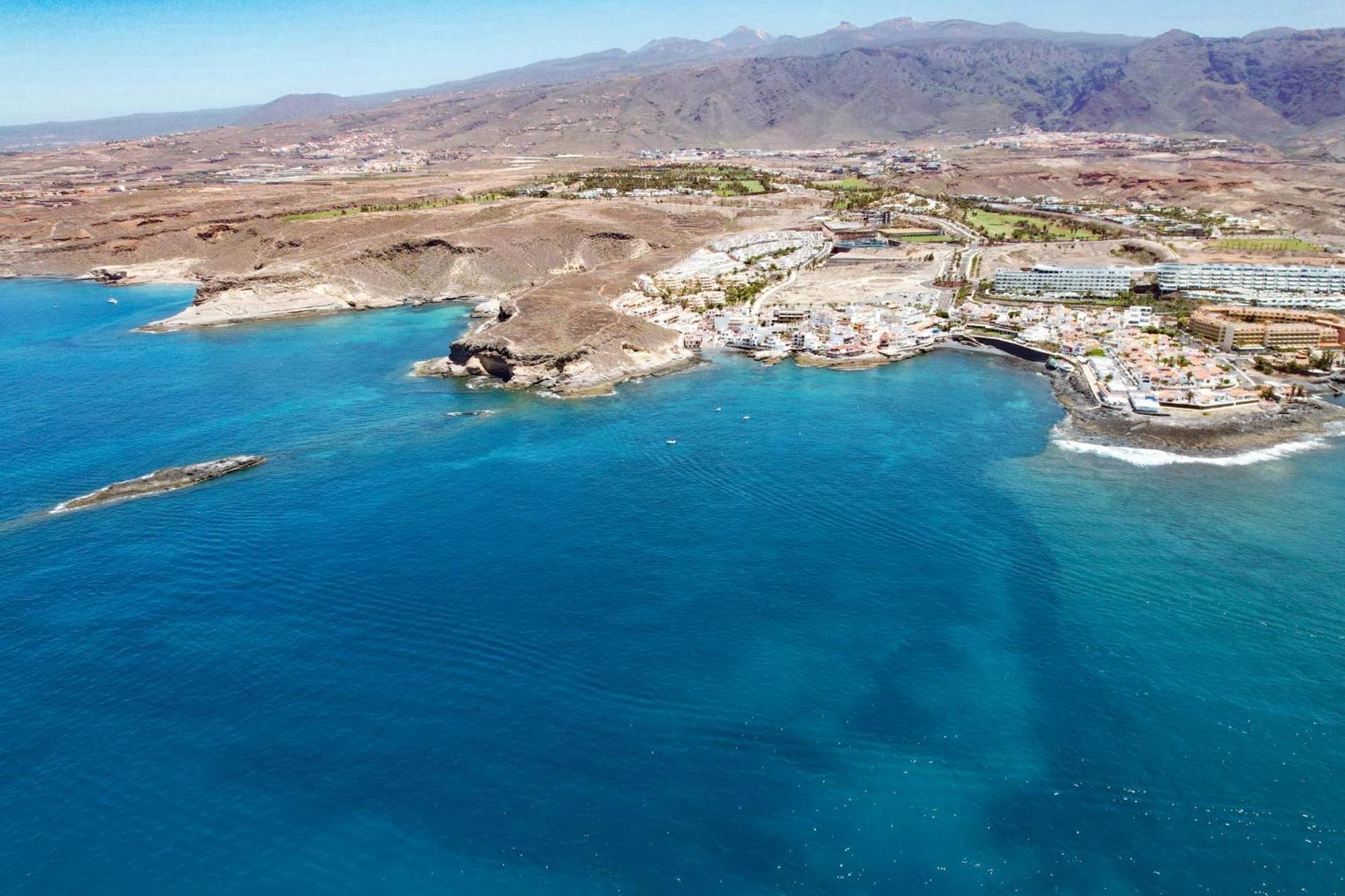 Hidalgos Hideaway - La Caleta Apartment Адехе Екстериор снимка